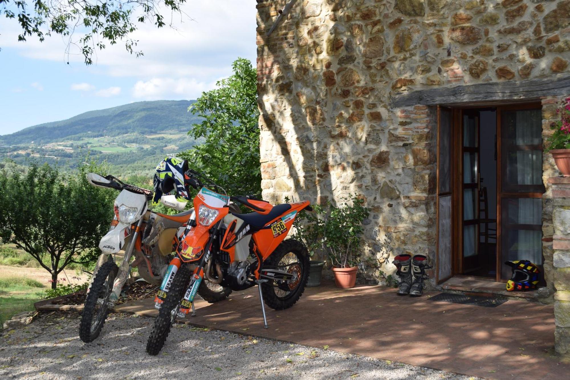 Sport Bikes And Nature Monterotondo  ภายนอก รูปภาพ